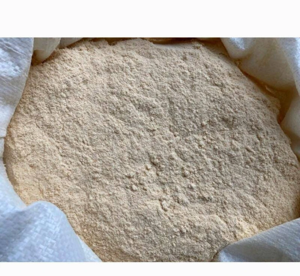 Fodder meal, wheat, barley, flax and other cereals and oilseeds. #3